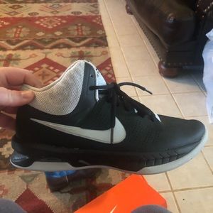 Nike Air Visi Pro, Size 8 womens